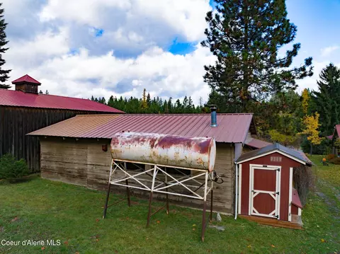 Exterior - 6584 E Burma Rd, Harrison, ID 83833 photo 15 of 19