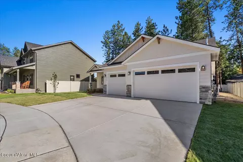 1949 E Plaza Ct, Post Falls, ID 83854 photo 4