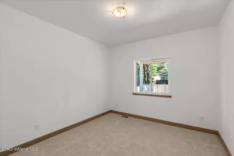 1949 E Plaza Ct, Post Falls, ID 83854 photo 32