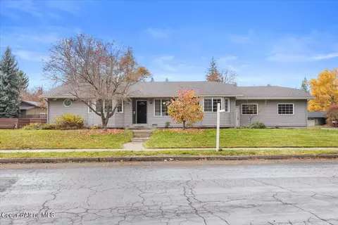 3088 W Fairway Dr, Coeur D'alene, ID 83815