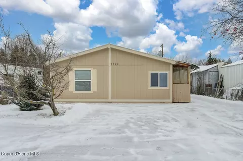 2920 N Julia St, Coeur D'alene, ID 83815