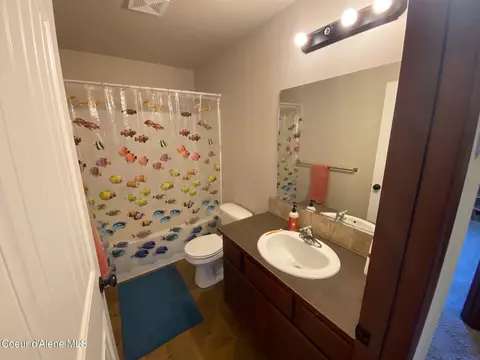 Bath - 1547 E Crossing Ave, Post Falls, ID 83854 photo 1 of 2
