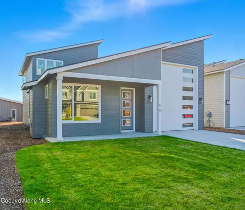 1619 Gondola Ct, Sandpoint, ID 83864