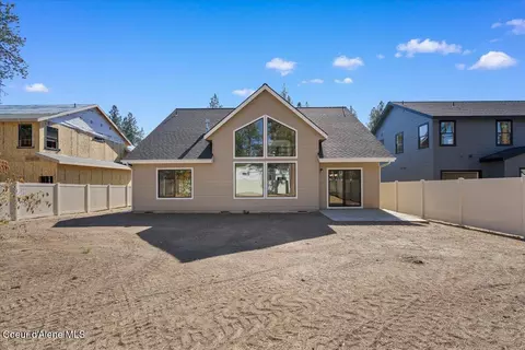 Exterior - 2003 E Plaza Ct, Post Falls, ID 83854 photo 4 of 5