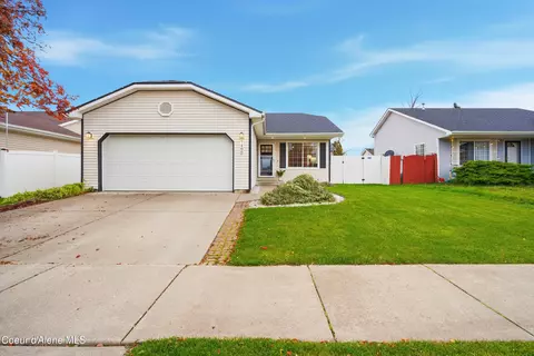 7488 N Wheatfield Dr, Coeur D'alene, ID 83815