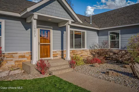 Exterior - 15073 N Nixon Loop, Rathdrum, ID 83858 photo 4 of 12
