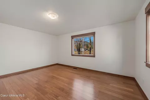 Bedroom - 15073 N Nixon Loop, Rathdrum, ID 83858 photo 3 of 8