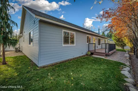 Exterior - 15073 N Nixon Loop, Rathdrum, ID 83858 photo 11 of 12