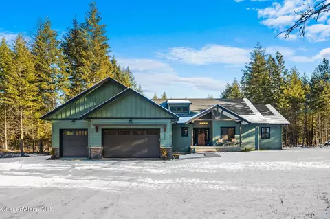 396 Goldfinch Ln, Spirit Lake, ID 83869