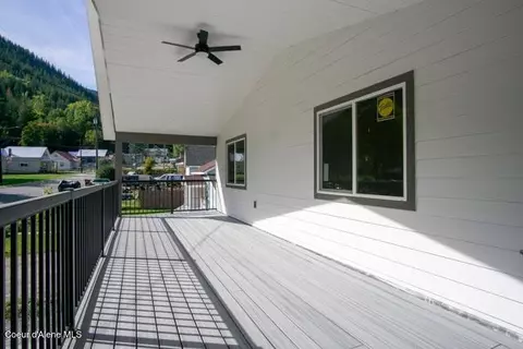 348 Main St, Wardner, ID 83837 photo 4