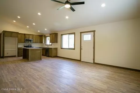 348 Main St, Wardner, ID 83837 photo 28