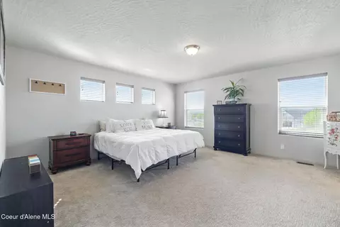 1622 N Minam Loop, Post Falls, ID 83854 photo 21