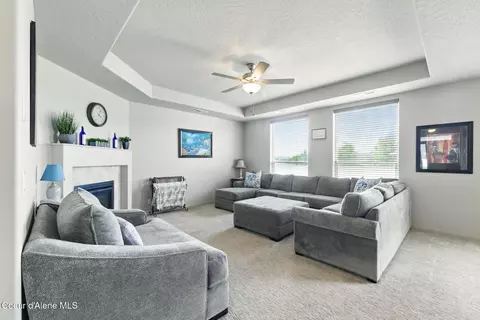 1622 N Minam Loop, Post Falls, ID 83854 photo 8