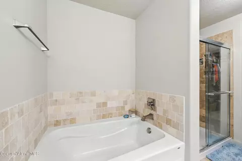 1622 N Minam Loop, Post Falls, ID 83854 photo 24
