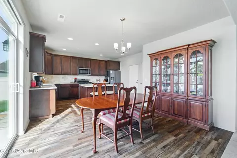 1622 N Minam Loop, Post Falls, ID 83854 photo 9