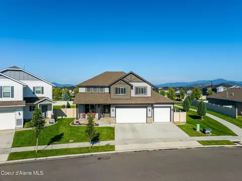 1622 N Minam Loop, Post Falls, ID 83854 photo 3