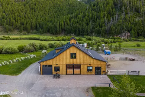 Exterior - 708 E Fork Rd, Hailey, ID 83333 photo 26 of 31