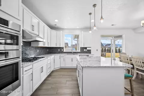 Kitchen - 2447 N Viking Loop, Post Falls, ID 83854 photo 3 of 4