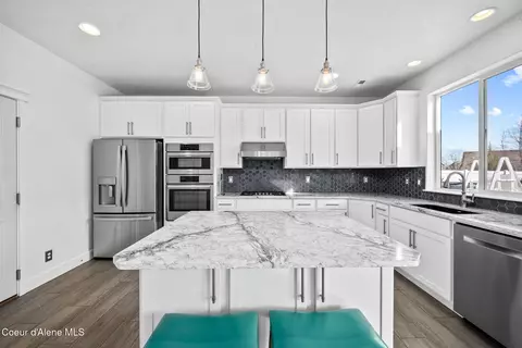 Kitchen - 2447 N Viking Loop, Post Falls, ID 83854 photo 4 of 4