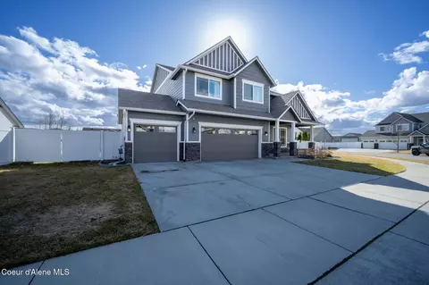 Exterior - 2447 N Viking Loop, Post Falls, ID 83854 photo 4 of 13