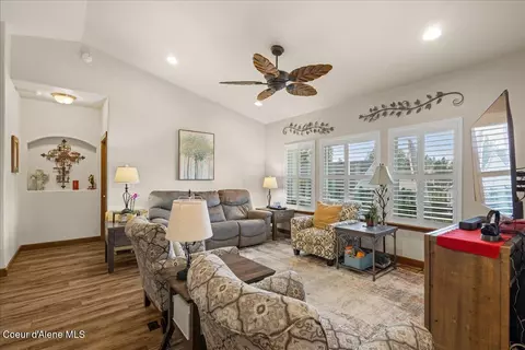 Living - 2533 N Side Saddle Ln, Post Falls, ID 83854 photo 1 of 3