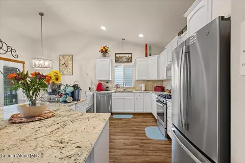 Kitchen - 2533 N Side Saddle Ln, Post Falls, ID 83854 photo 1 of 4