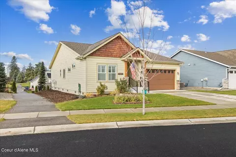 2533 N Side Saddle Ln, Post Falls, ID 83854