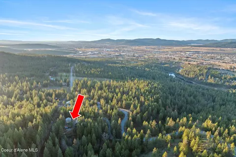 View/Area - 15686 W Riverview Dr, Post Falls, ID 83854 photo 6 of 6