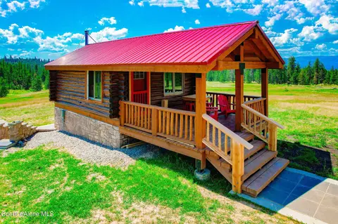 Exterior - 5939 E Burma Rd, Harrison, ID 83833 photo 1 of 6