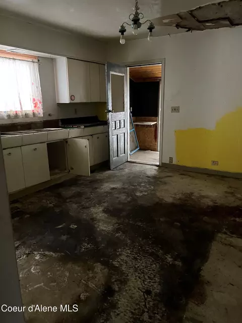 Kitchen - 404 Main, Wardner, ID 83837 photo 1 of 1