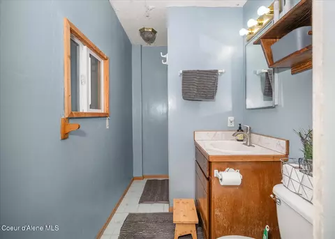 Bath - 1635 Canyon Ridge Dr, Plummer, ID 83851 photo 1 of 2