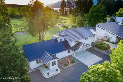 1041 Bottle Bay Rd, Sagle, ID 83860