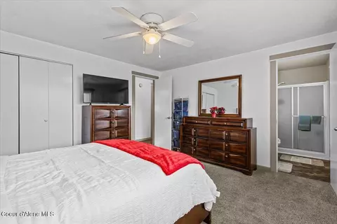 Bedroom - 1611 E Plaza Dr, Post Falls, ID 83854 photo 4 of 14