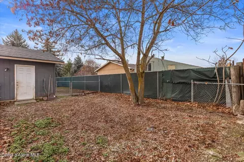 Exterior - 1611 E Plaza Dr, Post Falls, ID 83854 photo 3 of 6