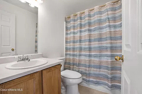 Bath - 910 E Shasta Ave, Post Falls, ID 83854 photo 1 of 1