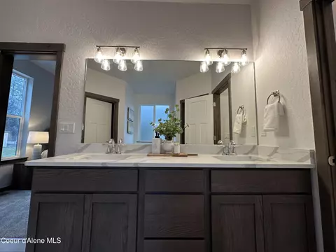 Bath - 4531 E Davin Dr, Post Falls, ID 83854 photo 2 of 3