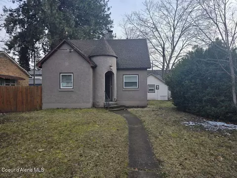 2112 E Lakeside Ave, Coeur D'alene, ID 83814