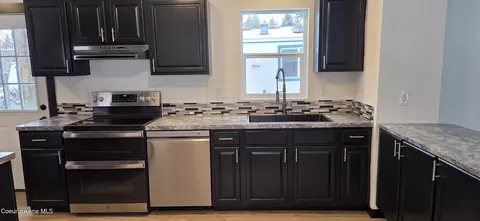 8220 W Bordon Ct, Rathdrum, ID 83858 photo 11