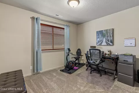 1042 E Allenby Ave, Post Falls, ID 83854 photo 18