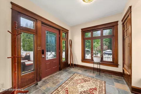 Entry Way - 504 First St, Wallace, ID 83873 photo 4 of 13