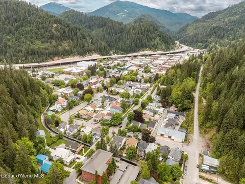 View/Area - 504 First St, Wallace, ID 83873 photo 1 of 6
