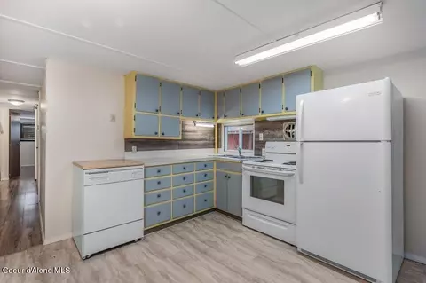 Kitchen - 1813 E Bark Loop, Post Falls, ID 83854 photo 1 of 2