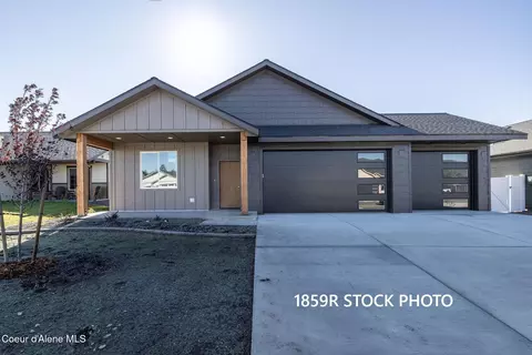 9127 W Swather Ave, Rathdrum, ID 83858
