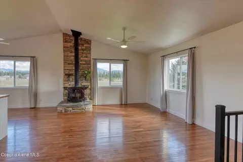 Living - 1837 E Yellow Pine Ave, Athol, ID 83801 photo 1 of 2