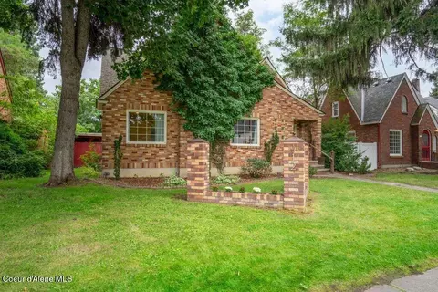 912 E Sherman Ave, Coeur D'alene, ID 83814