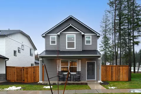 12842 N Bunchberry St, Hayden, ID 83835