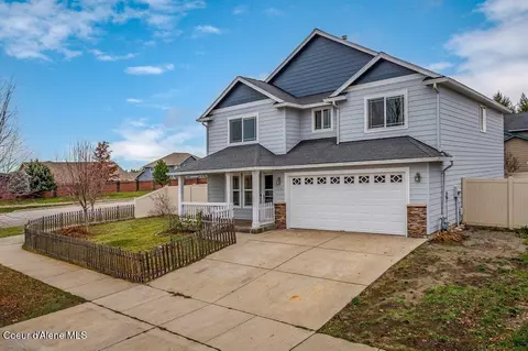 1574 N Moonstone St, Post Falls, ID 83854