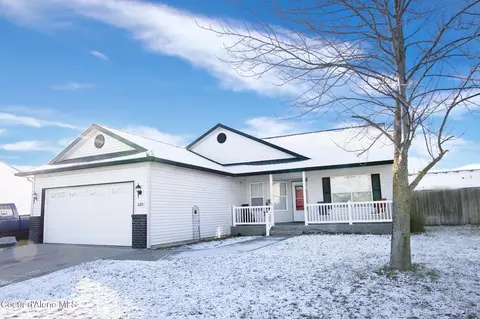 2325 N Mackenzie Dr, Post Falls, ID 83854