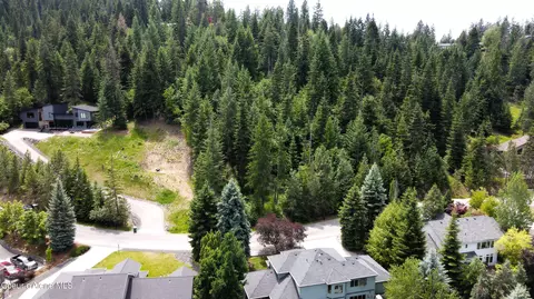 Nna E Lookout Dr, Hayden, ID 83835