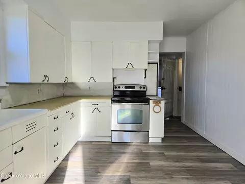 Kitchen - 134 W Riverside Ave, Kellogg, ID 83837 photo 1 of 3